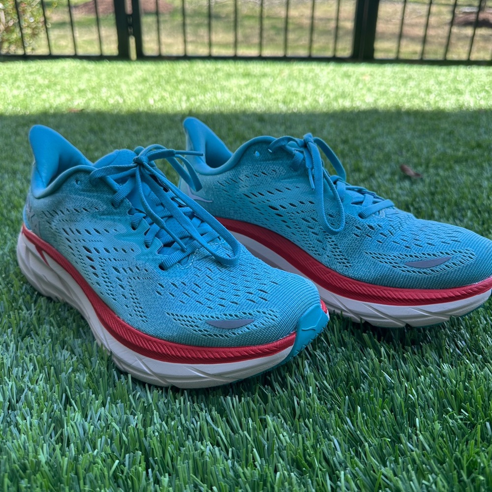Hoka Clifton 8 Great condition